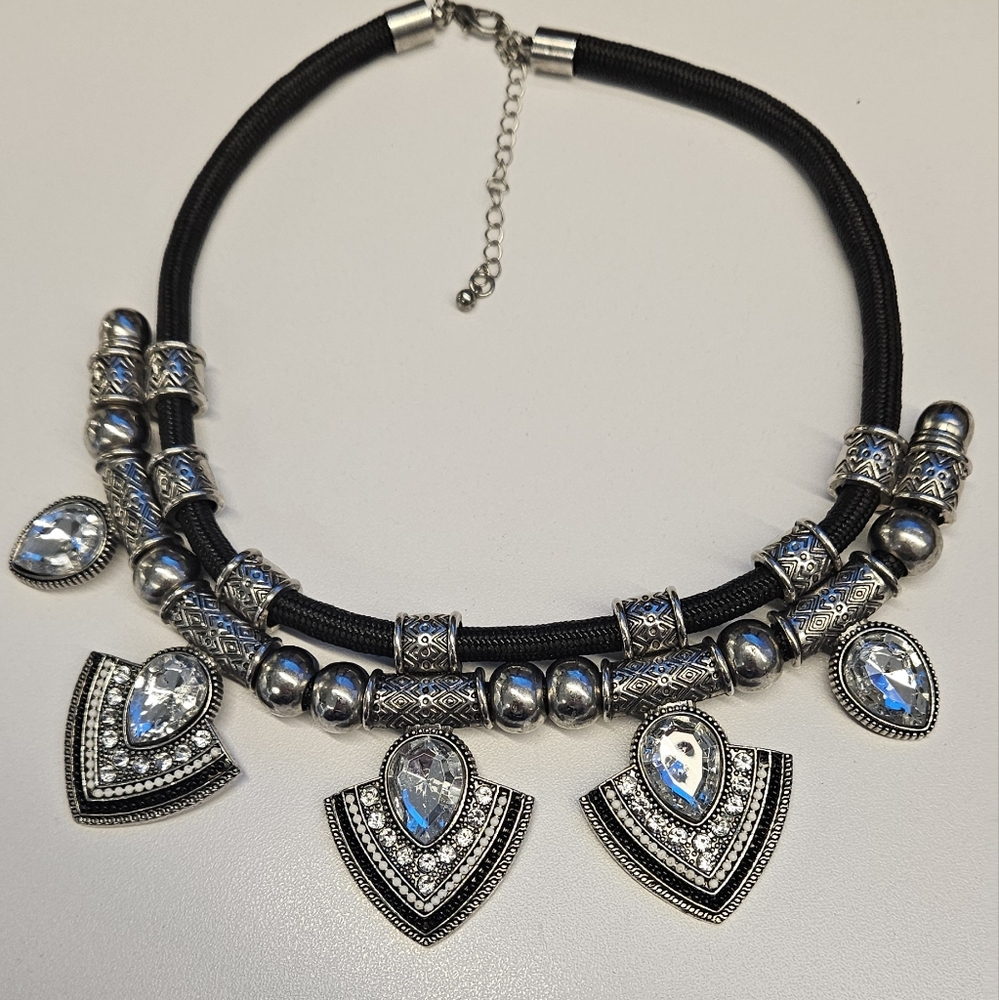 CHOKER NECKLACE WITH EXTENDER